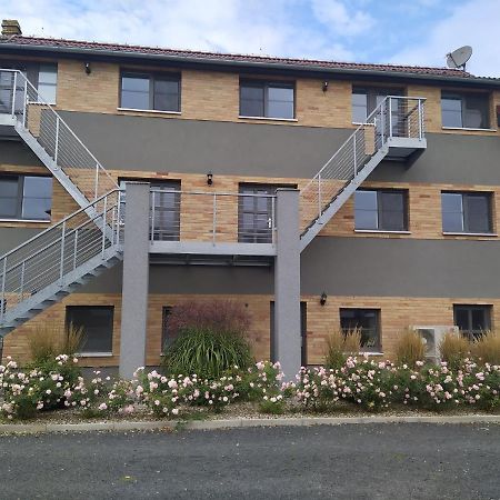 Ubytovani Na Statku Racice Exterior photo